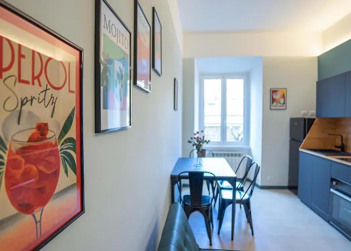 Easytopstay - Crescenzio Stylish Appartement