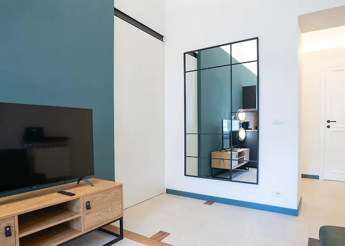Easytopstay - Crescenzio Stylish Appartement